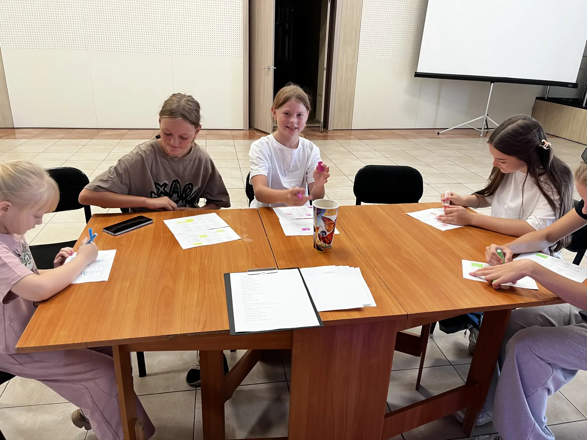 Жара — не повод скучать! ☀️🎲
Пока все прятались от солнца дома, в ДК «Юность» кипели настоящие стра