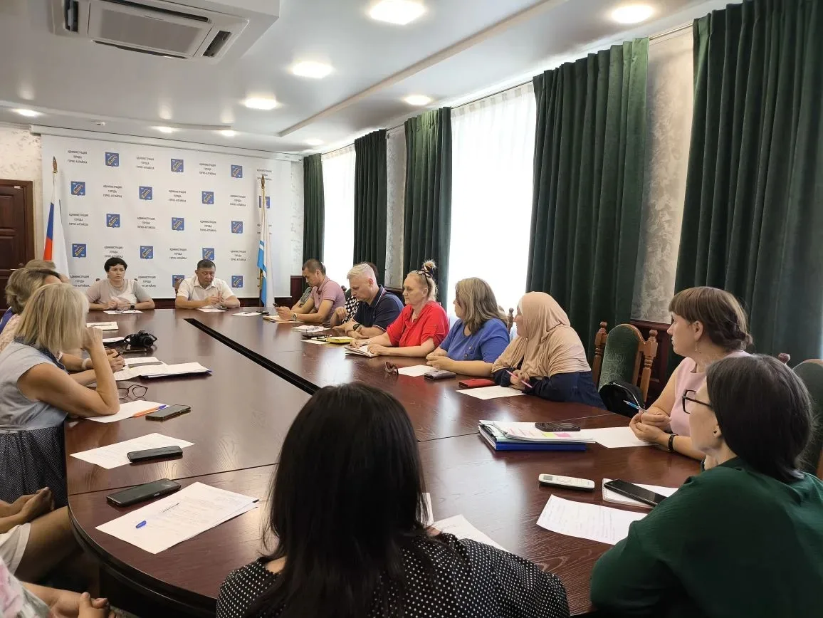Провели заседание Координационного совета по развитию ТОС в Горно-Алтайске.

Обсудили с председателя