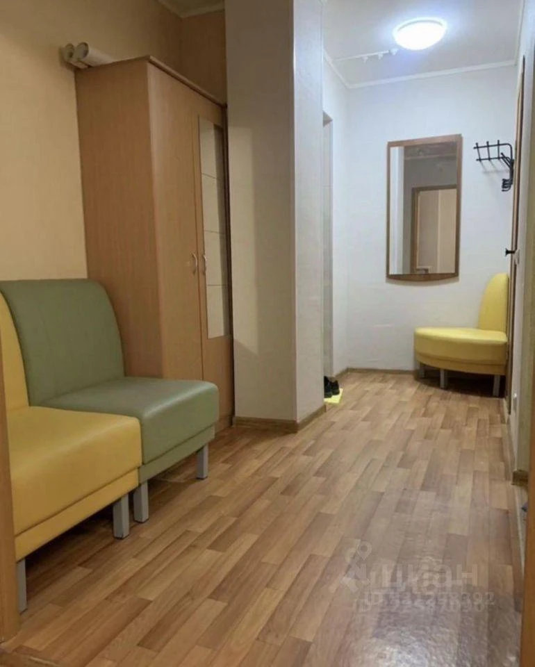 Сдам без посредников: 1-комнатная квартира, 42м²
Цена: 22000
Адрес: Красноярск, Советский р-н, Сокол