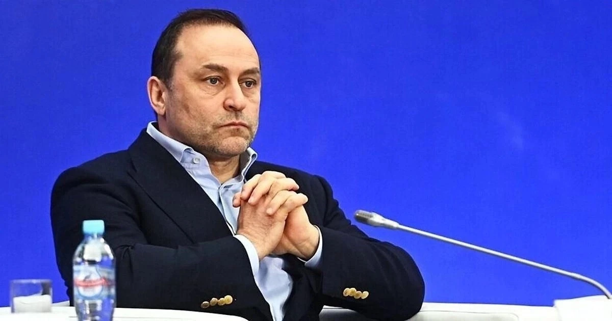 🎿 ЛЫЖНЫЕ ГОНКИ 

Председатель АЛССР ДМИТРИЙ СВИЩЕВ назвал состав российской делегации на предстоящи