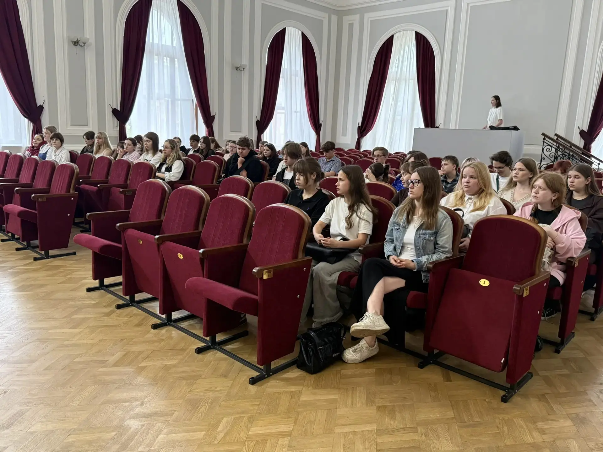 Правила дорожного движения – студентам колледжа

Приближаются летние каникулы. Уже традицией в предд