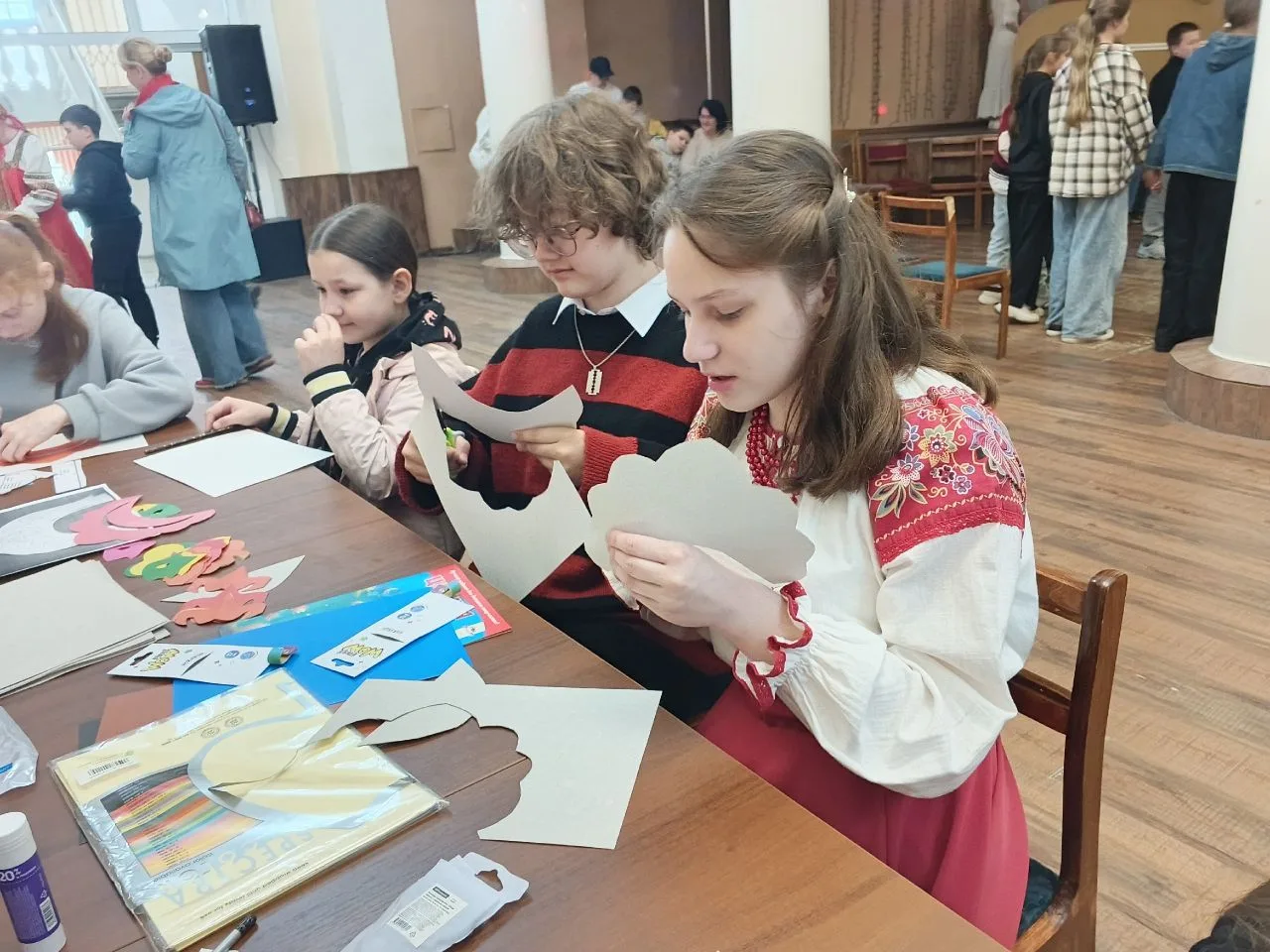 «Вятская карусель» в честь Дня защиты детей! 🎈

1 июня на площадке у «Дома дружбы народов» состоялс