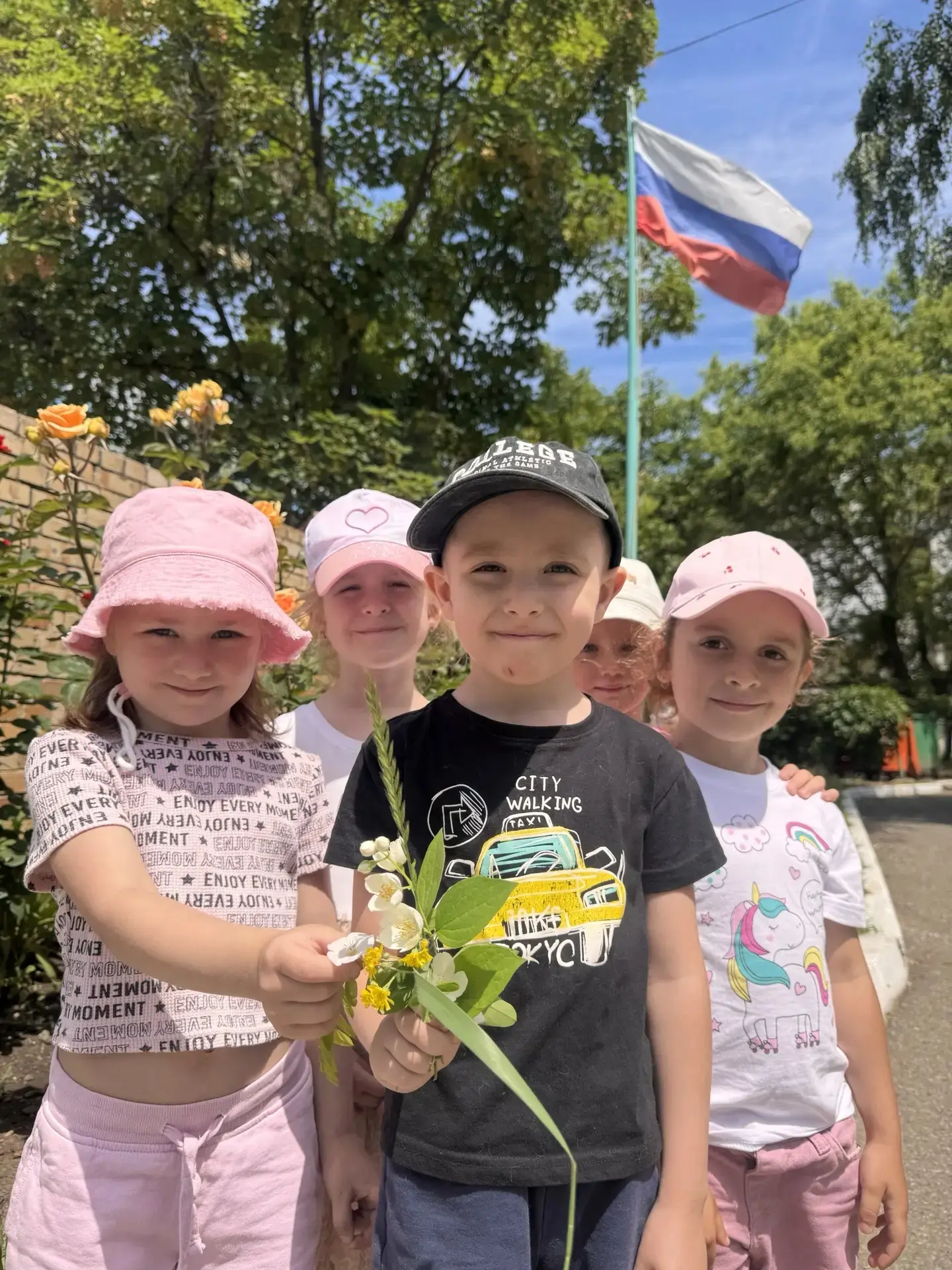 🇷🇺 ВСЁ О РОССИИ 🇷🇺

3️⃣ день нашего познавательного цикла, посвящённого Дню России, получился по