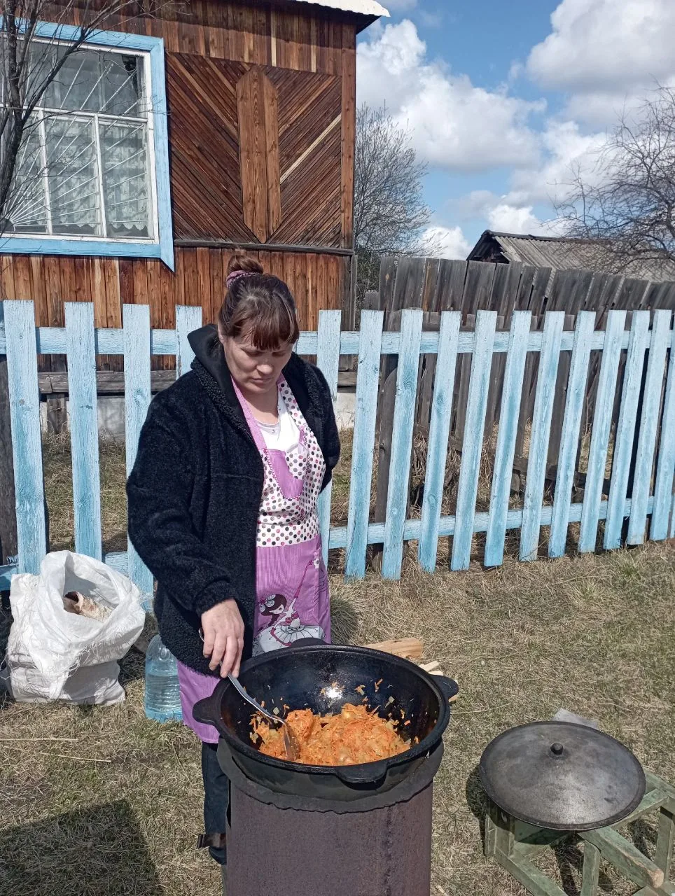 Акция "Солдатская каша"
🥣8 мая на территории сельского Дома культуры посёлка Камышет прошла Всеросс