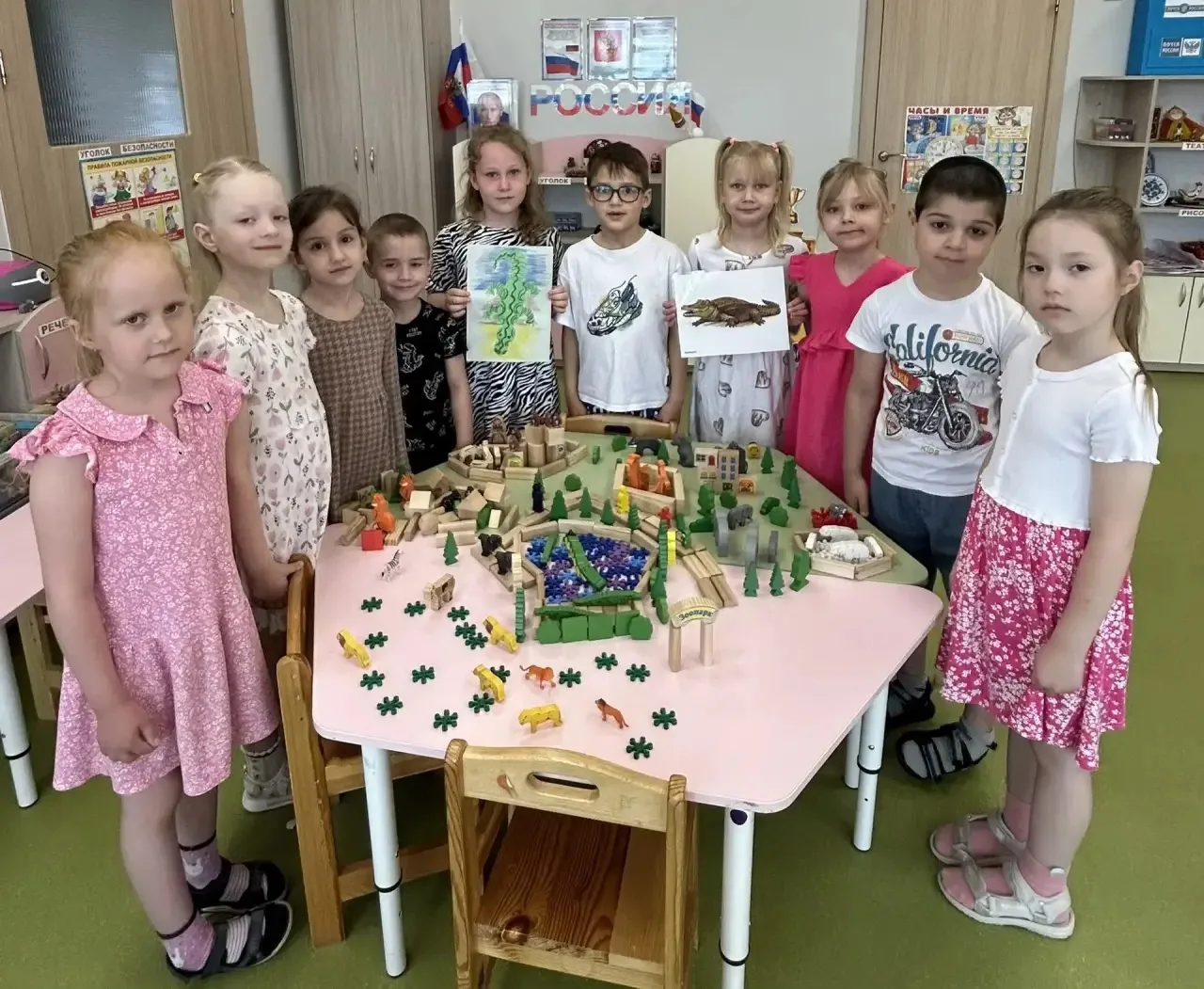 ДЕНЬ КРОКОДИЛА 🐊

🍃Сегодня, 17 июня, во всем мире отмечают очень необычный праздник — День крокоди