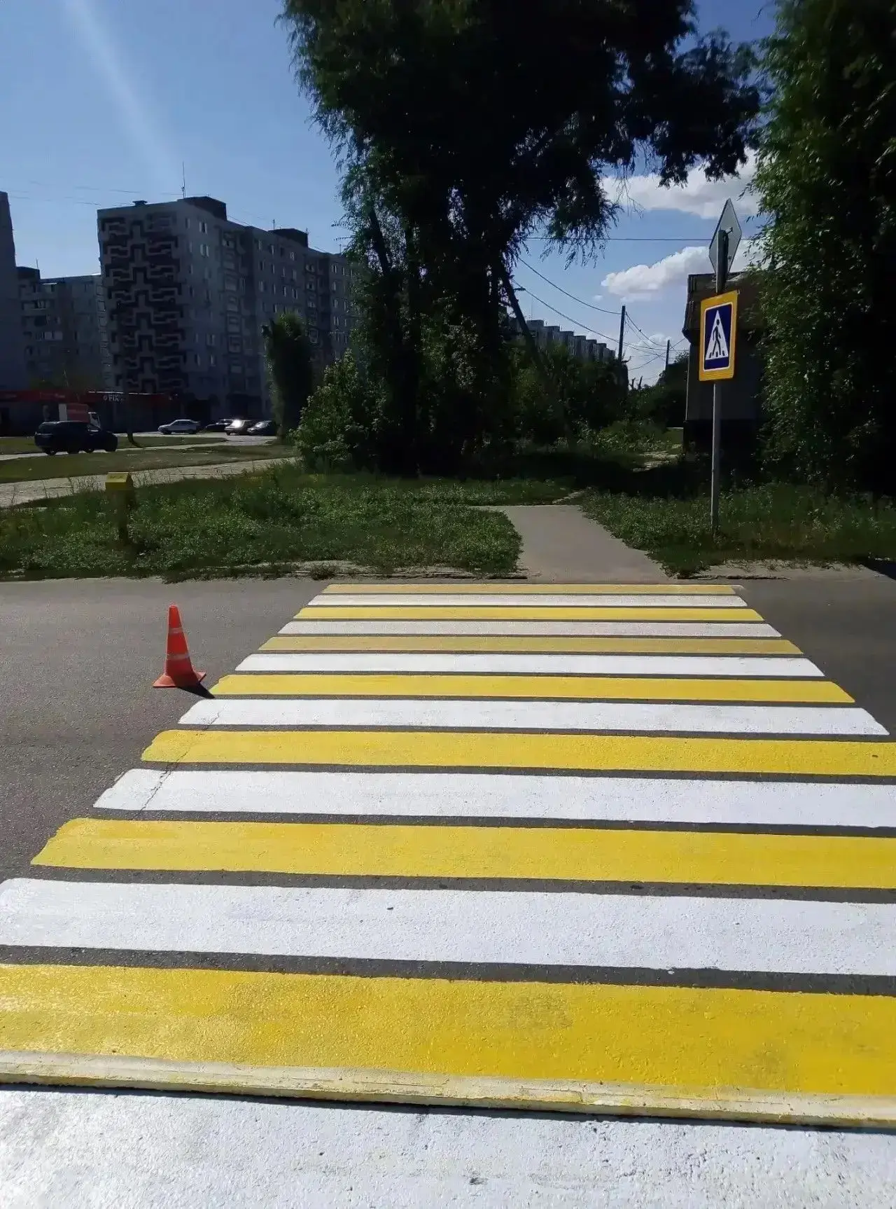 В Балаково продолжаются плановые работы по благоустройству города

Ежедневно сотрудники коммунальных