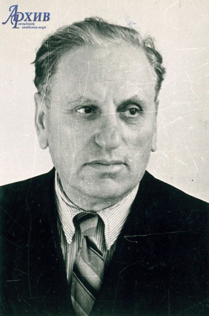 Селекционер, победивший ржавчину

9 июня 1901 г. родился выдающийся учёный-селекционер Павел Пантеле