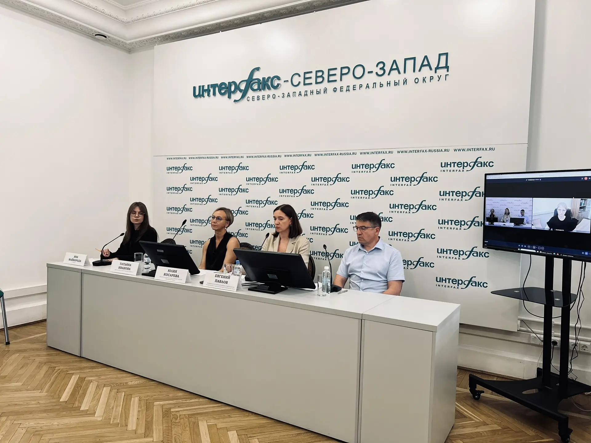 В Ленинградской области рассказали о развитии рынка труда для молодёжи👫

9 июня 2026 года в пресс-ц