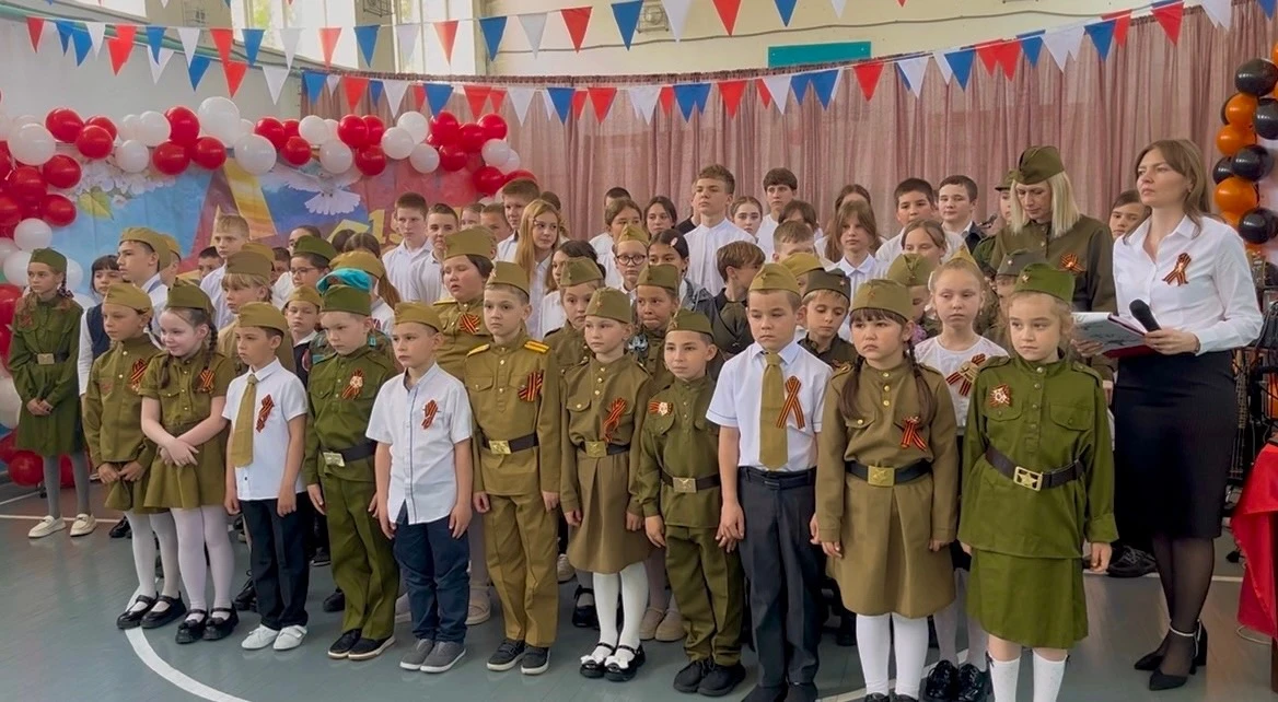 🎶🎖️Концерт ко Дню Победы: память, которая живёт в сердцах 🎖️🕯️🙏🏻

📆8 мая в стенах нашей школы