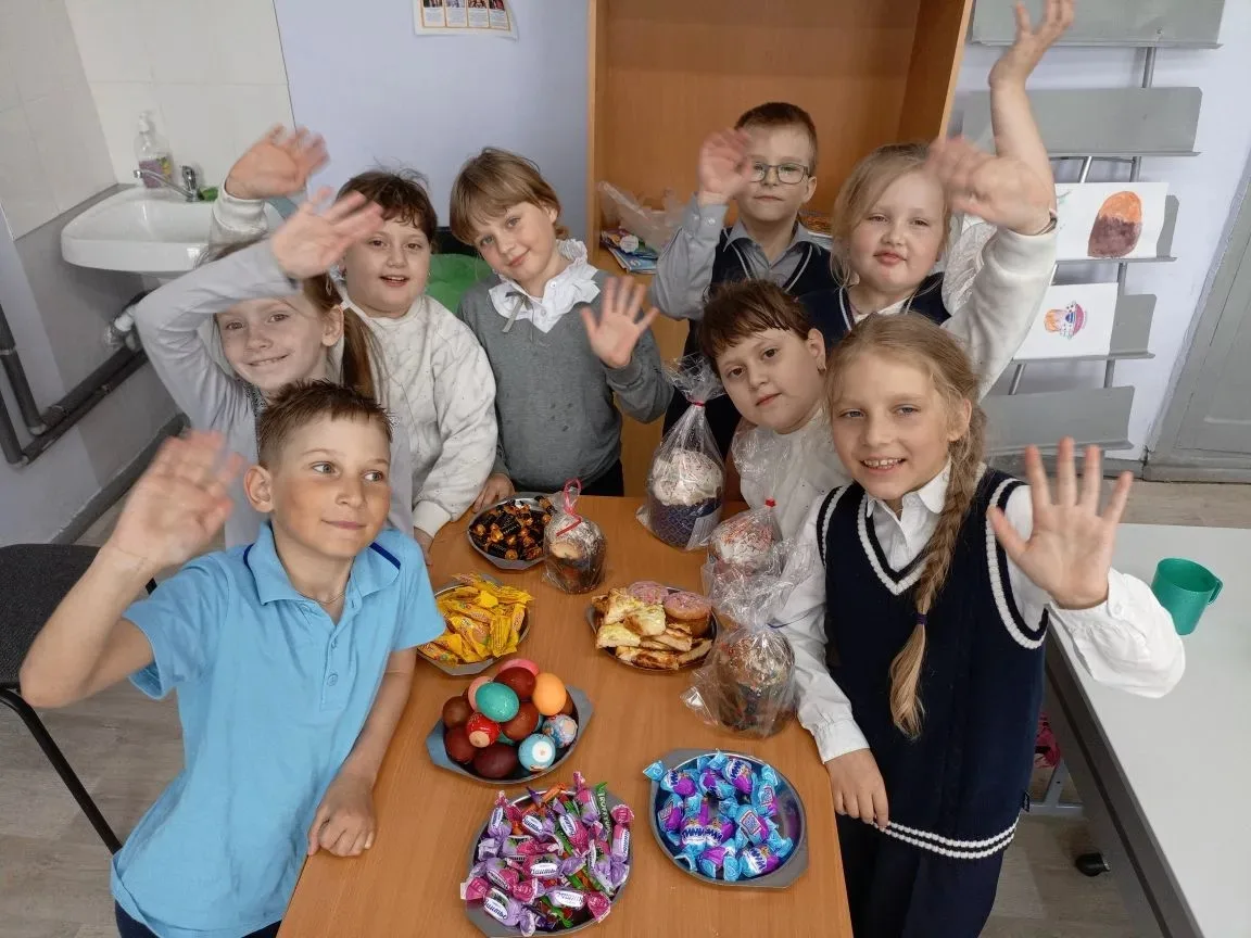 🕊️ Самая светлая история в первом классе!

В первом классе Новосельской СОШ на Пасхальной неделе пр