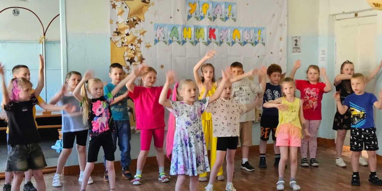Открытие лагерной смены: день, полный событий и новых начинаний! В лагере царила атмосфера радости и