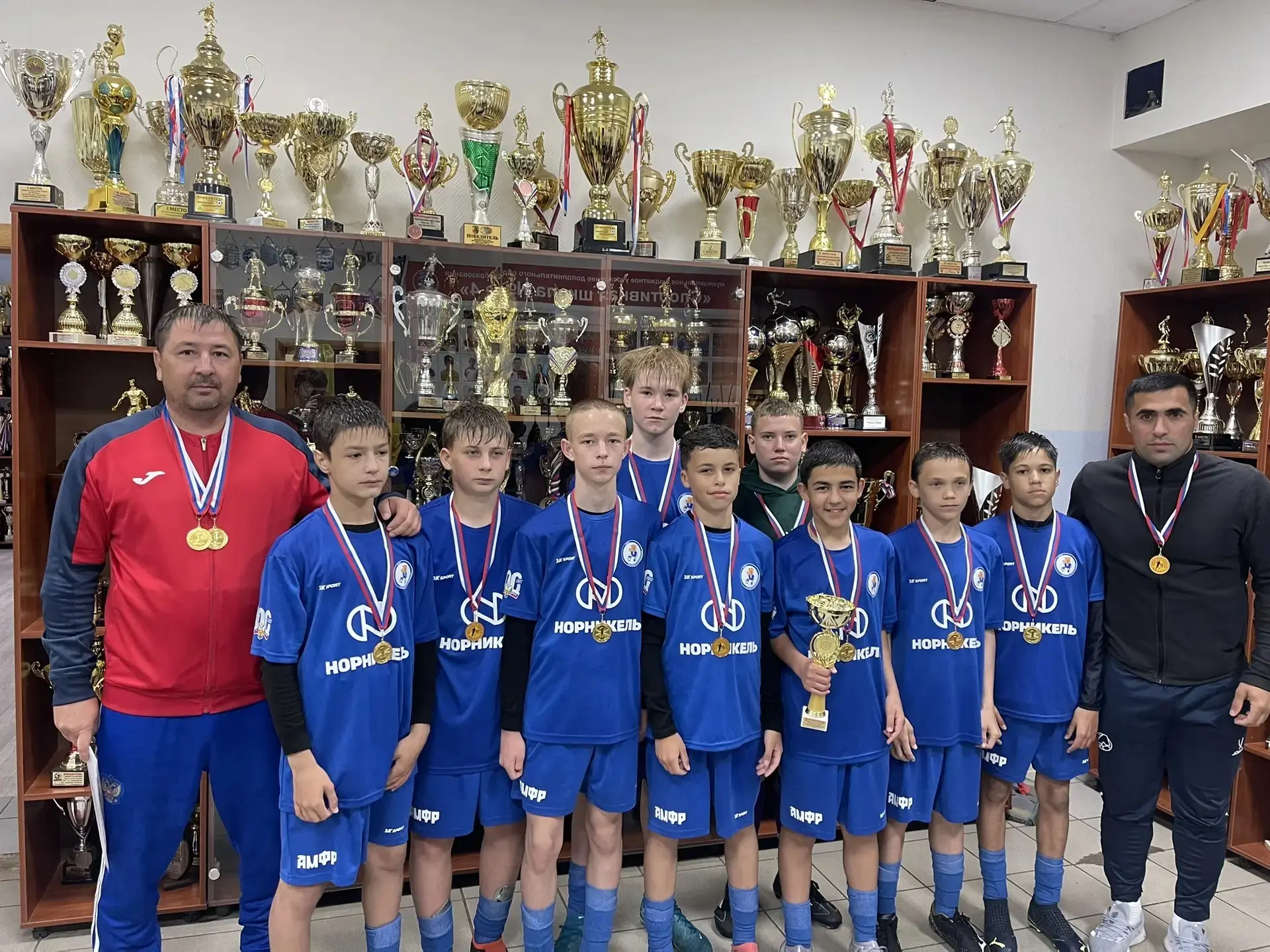 🥇НАШИ ШКОЛЬНИКИ-ЧЕМПИОНЫ РЕГИОНАЛЬНОГО ЭТАПА ТУРНИРА ПО МИНИ-ФУТБОЛУ⚽ "КОЖАНЫЙ МЯЧ -ШКОЛЬНАЯ ФУТБОЛ