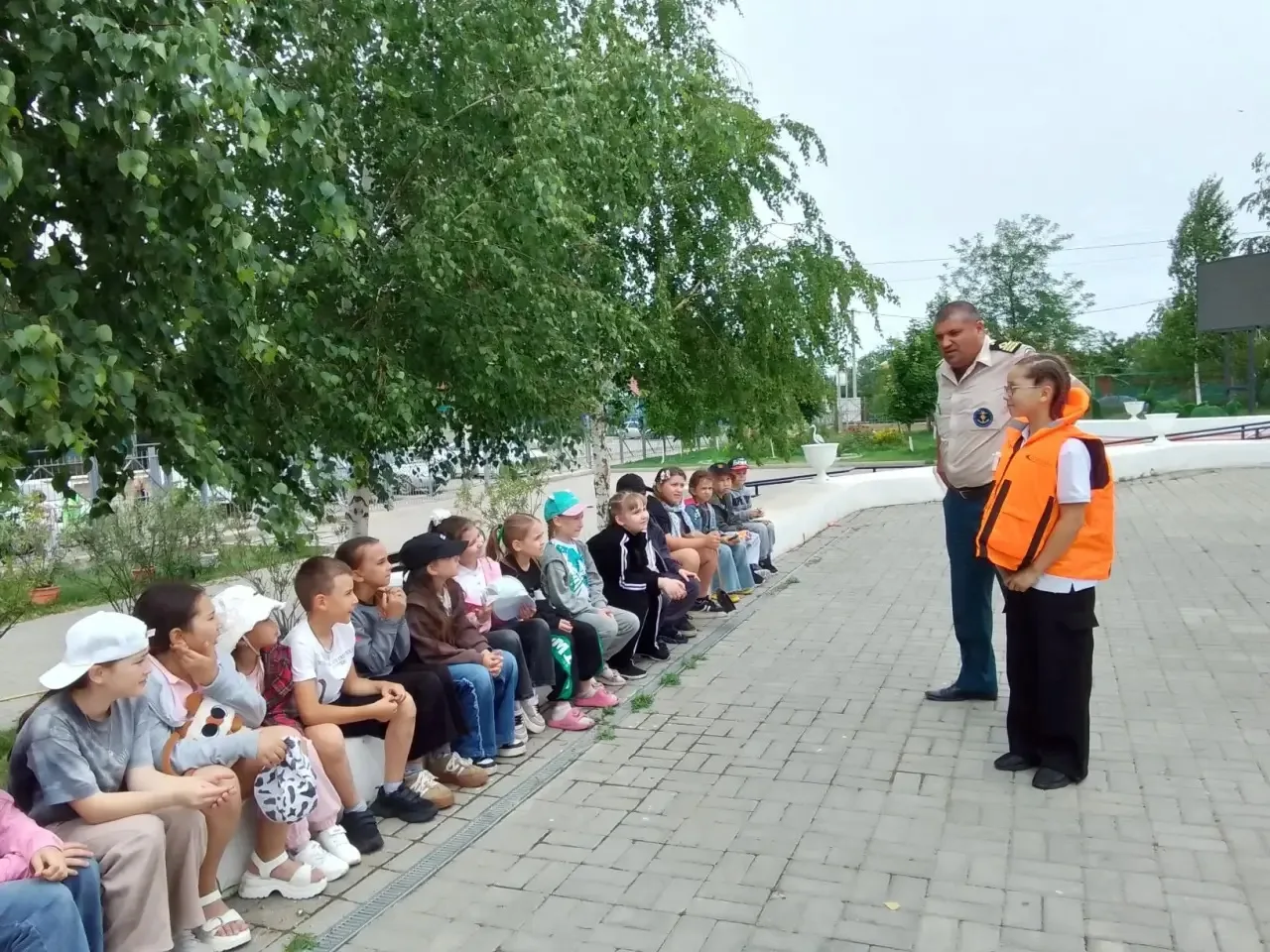 Безопасность на воде🌊
Государственные инспекторы ГИМС по Икрянинскому району провели профилактическ