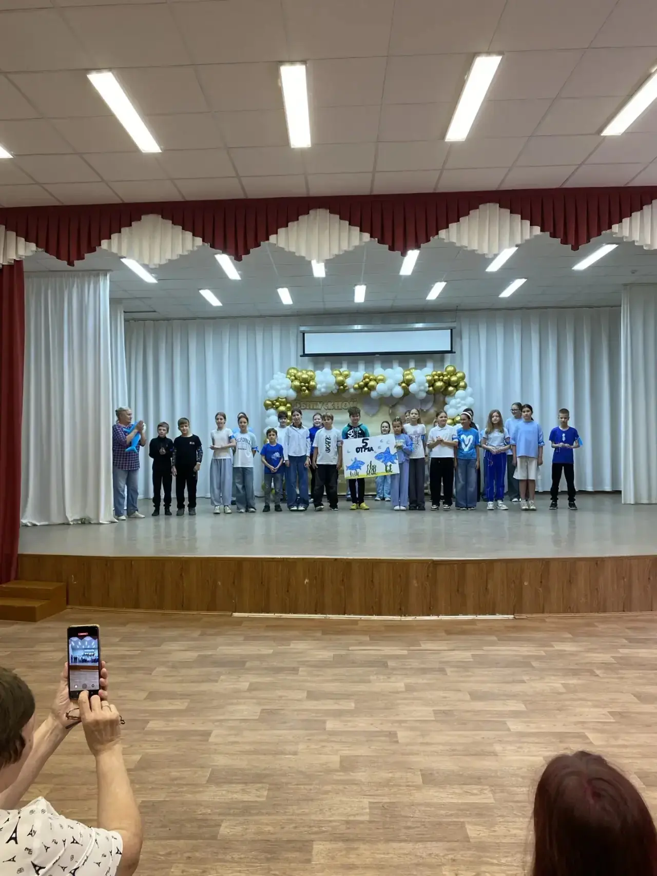🎉 Торжественное открытие лагерной смены «Страна цвета»! 
Сегодня в нашем лагере случилось настоящее