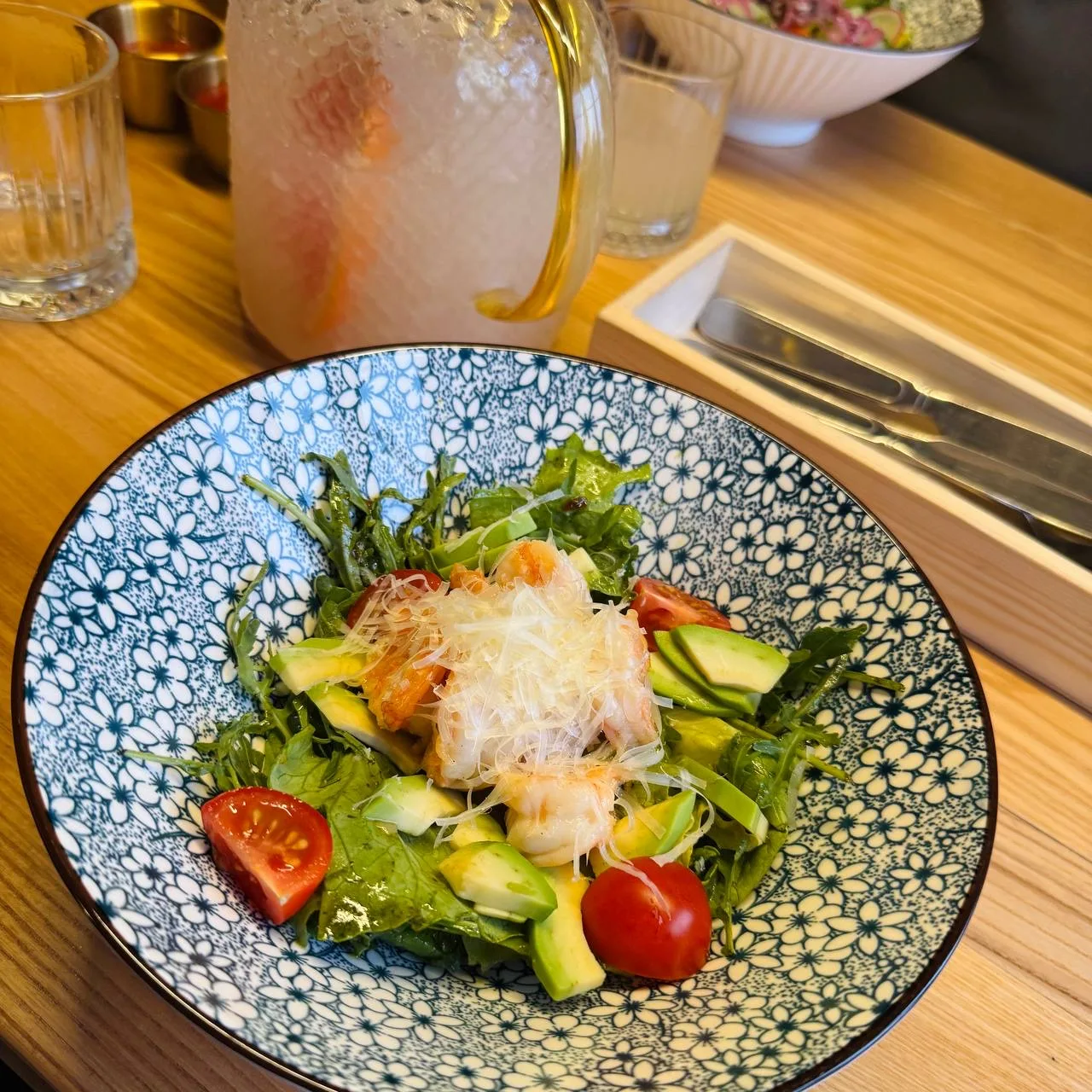 Питание после тренировок🍴

За последний месяц порядка 5 человек мне задали вопрос: 
❓«Что лучше куш