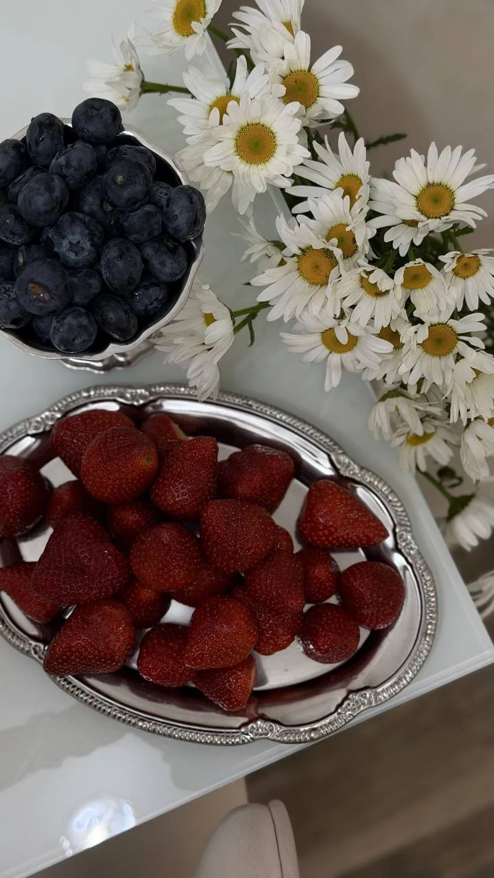 Доброе утро 
Мои королевы ❤️

Начинай утро с любви к себе — это ключ к позитиву!
Мои мысли формируют