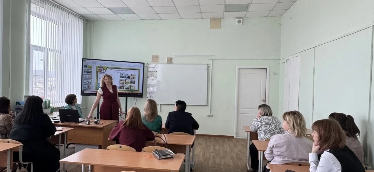 МОУ "СОШ № 52" стала площадкой для городского мастер-класса "Четвертая власть: клиповое мышление в п
