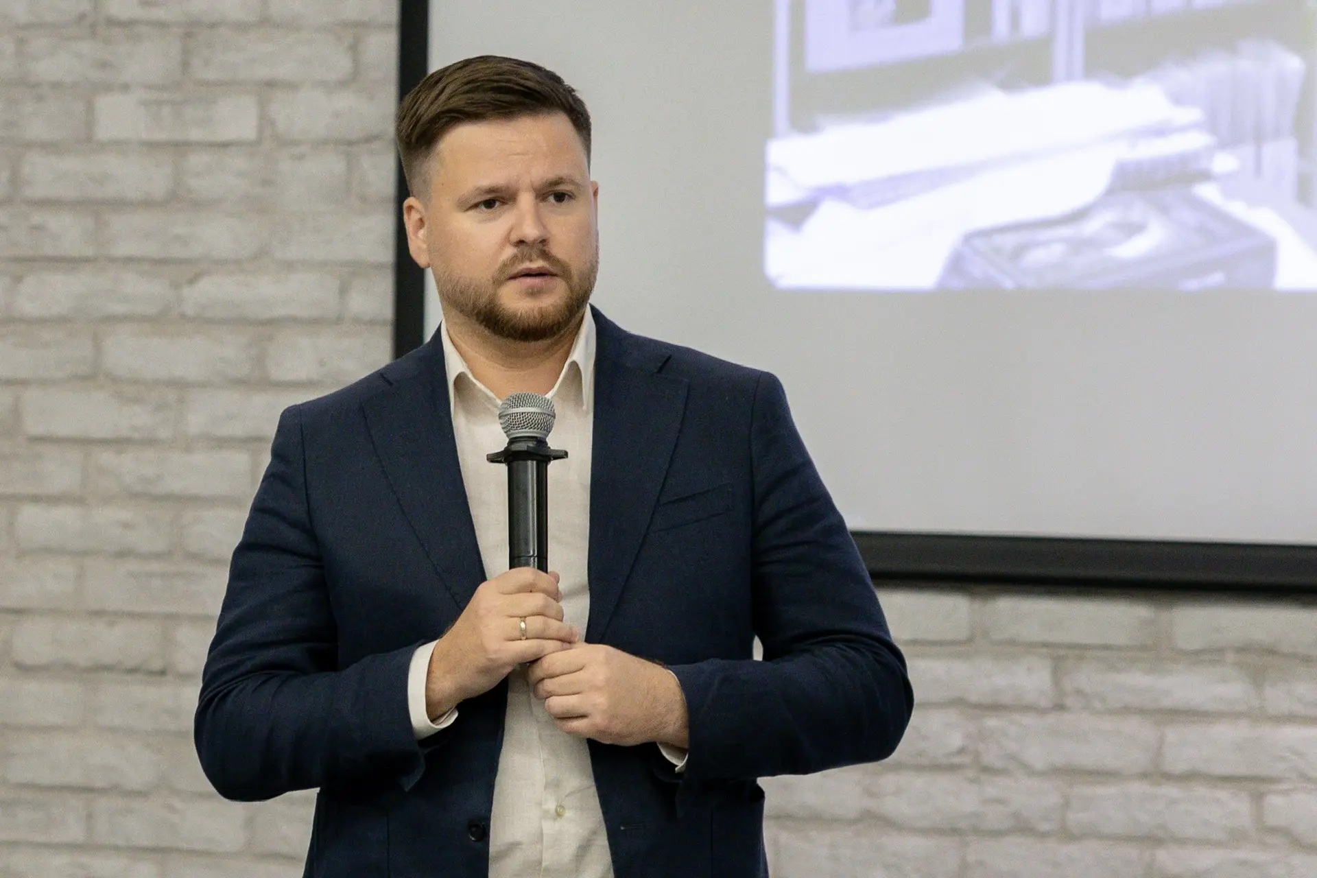 📈 Агропром будущего: диалог молодёжи, власти и бизнеса

Настоящий результат в АПК рождается только 