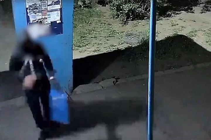 ❗️В Черногорске зумера поймали за запрещенным граффити

В ОМВД России по г.Черногорску поступило соо