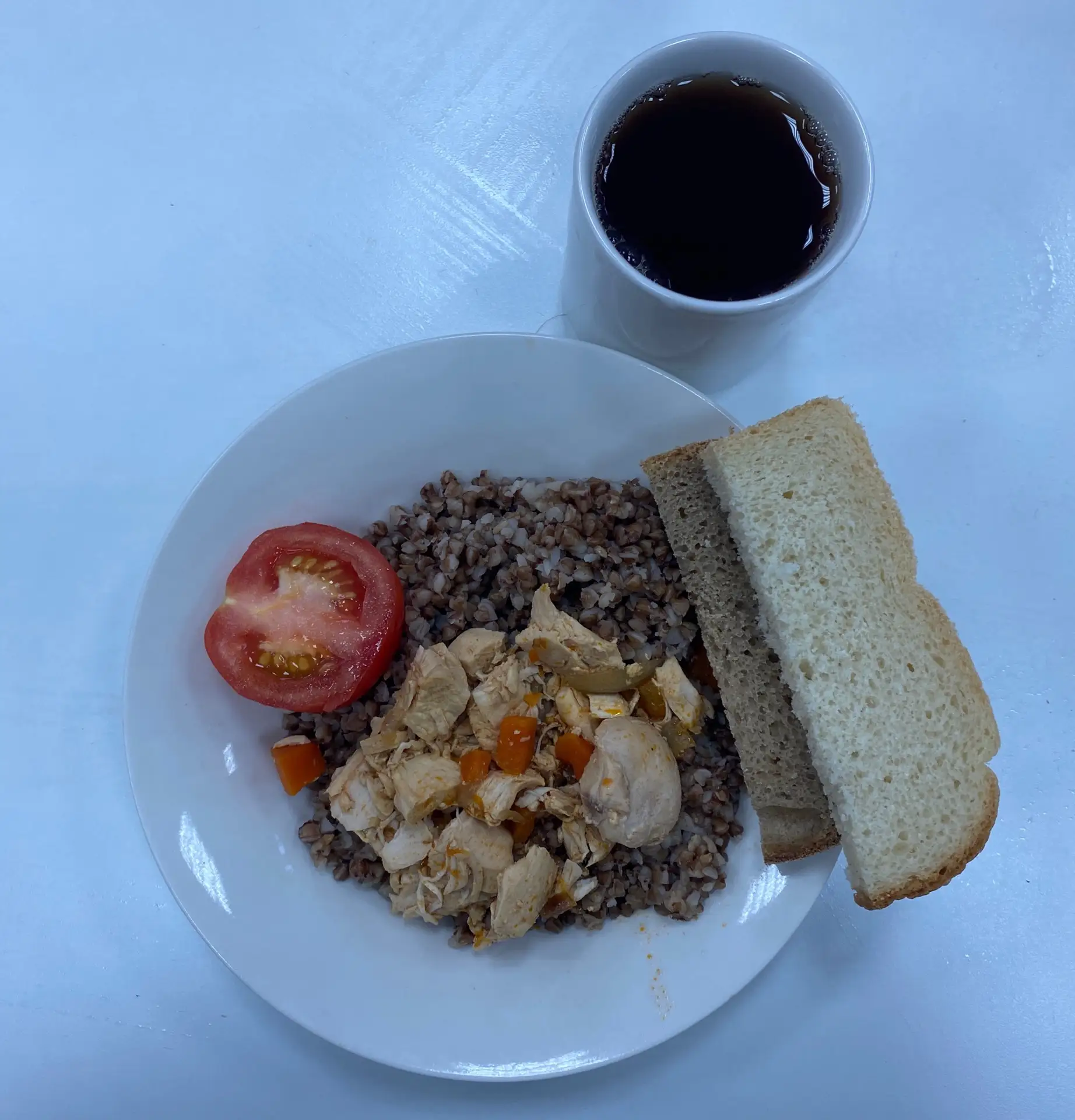 🍽️✨ О, чудеса! Наступает волшебный час — время ужина в нашем лагере! ✨🍴