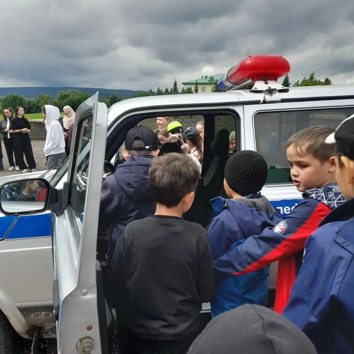 #ЛДП#МБОУСОШдТаваканово#ВремяПервых#НавигаторыДетства ДЕНЬ ПДД: безопасность на дорогах — это важно!