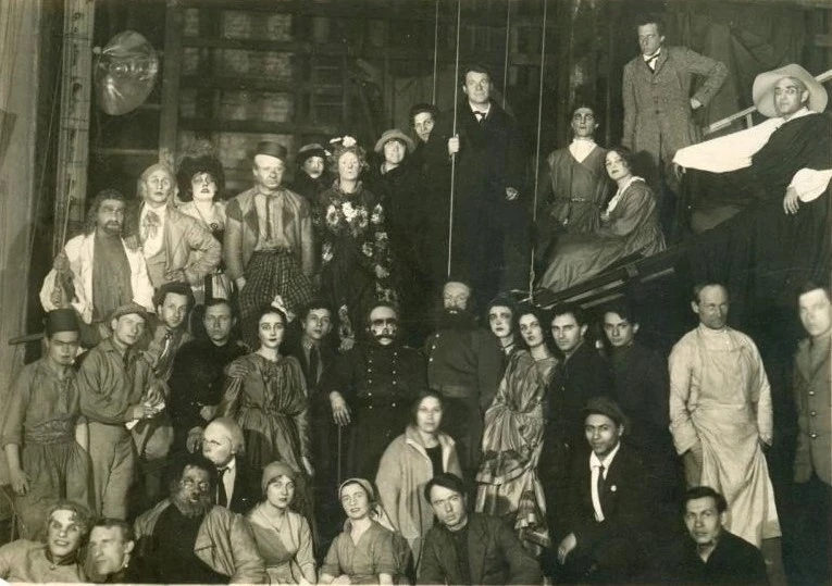📆ДЕНЬ ИЗ ЖИЗНИ МЕЙЕРХОЛЬДА
14 июня 1936 года

🎭 Ровно 90 лет назад, 14 июня 1936 года, Москва отме