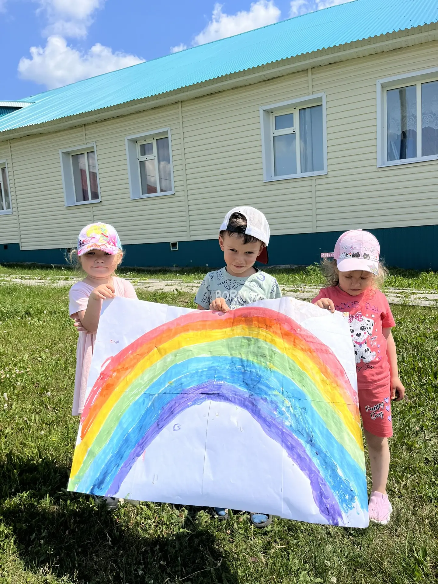 А вы знаете, какой сегодня день?🫣

Подсказка: вспомните известную фразу про охотника и фазана... 😉