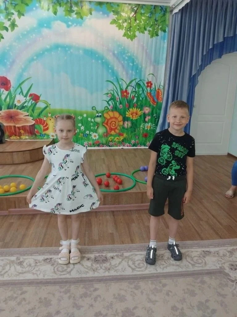 В МАДОУ во всех группах 11 июня были проведены увлекательные музыкальные досуги: "Пейте, дети, молок