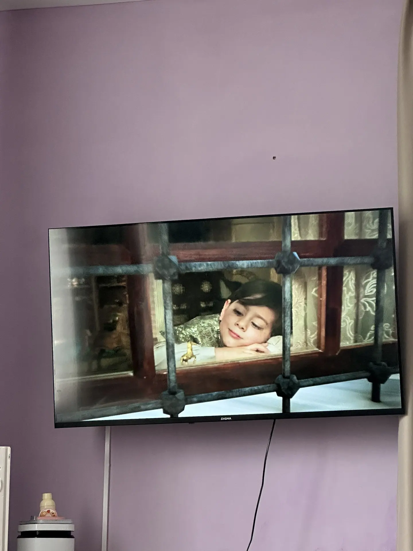 Хэерле иртэлэр! Меня не теряйте, я начала смотреть сериал Империя Кесем (Великолепный век) 

ВВ я см
