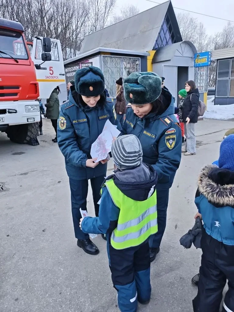 🚒 Экскурсия на выставку пожарной техники: день, полный открытий! 🚒

Сегодня, в День пожарной охран