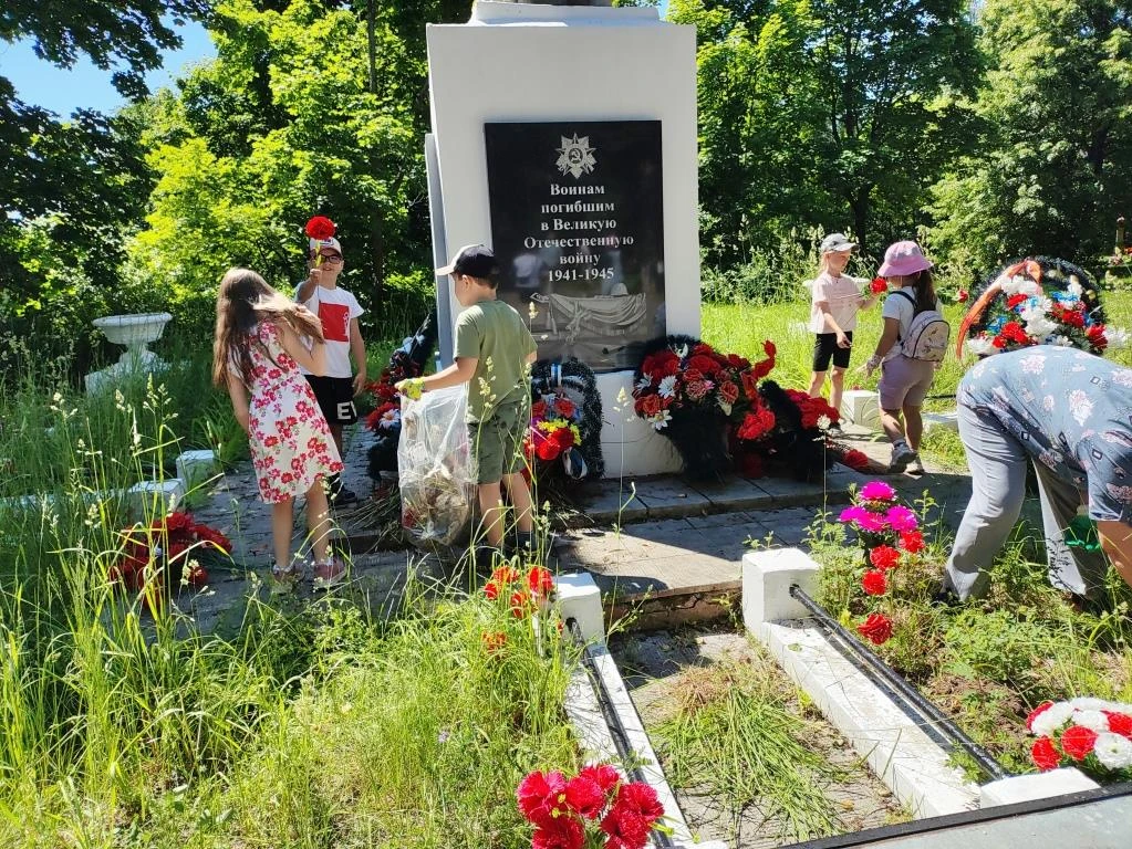 🎉 Важное событие в нашем лагере! 🎉
В преддверии  Дня России, 10 июня, воспитанники лагеря «Улыбка»
