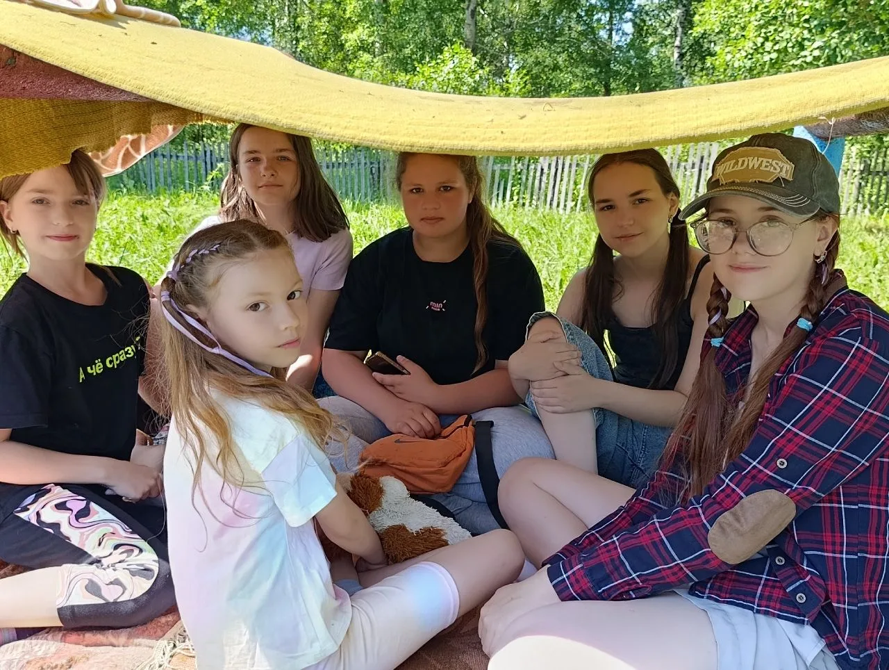 Я в моменте 📸⛺🪁

#пришкольныйлагерь #лето #капибары