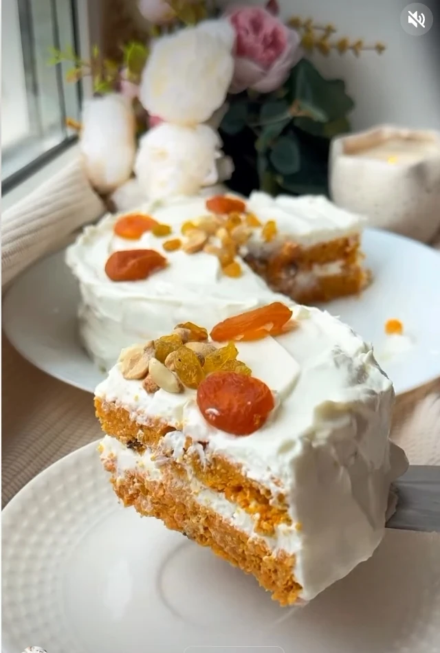🥕💞 Морковный торт всего на 99 ккал! 💞🥕

Теперь это один из моих любимых тортиков 🤍
Готовится не
