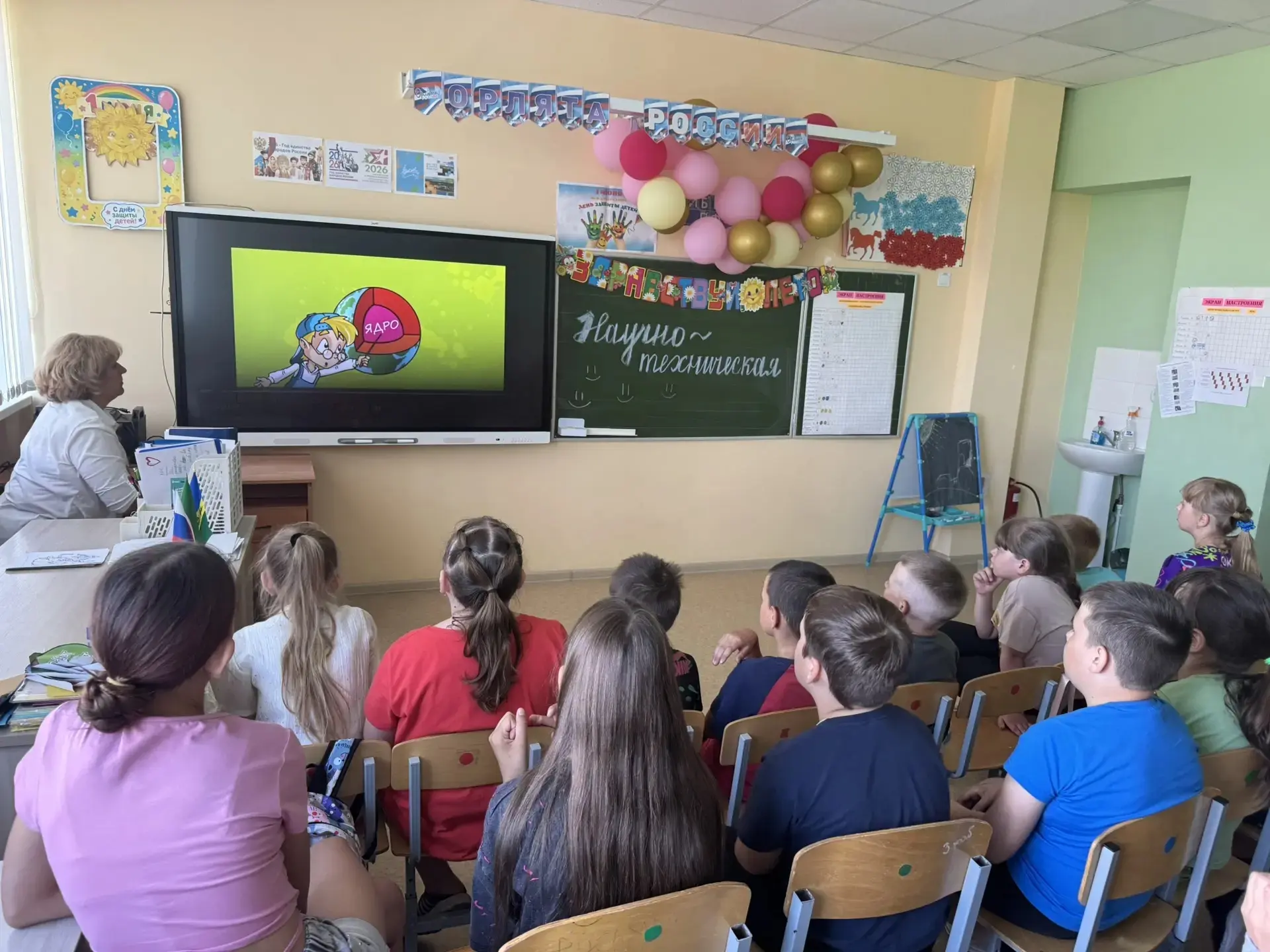 В «Маленькой стране» прошел «Научно-технический» день

В пришкольном оздоровительном лагере «Маленьк