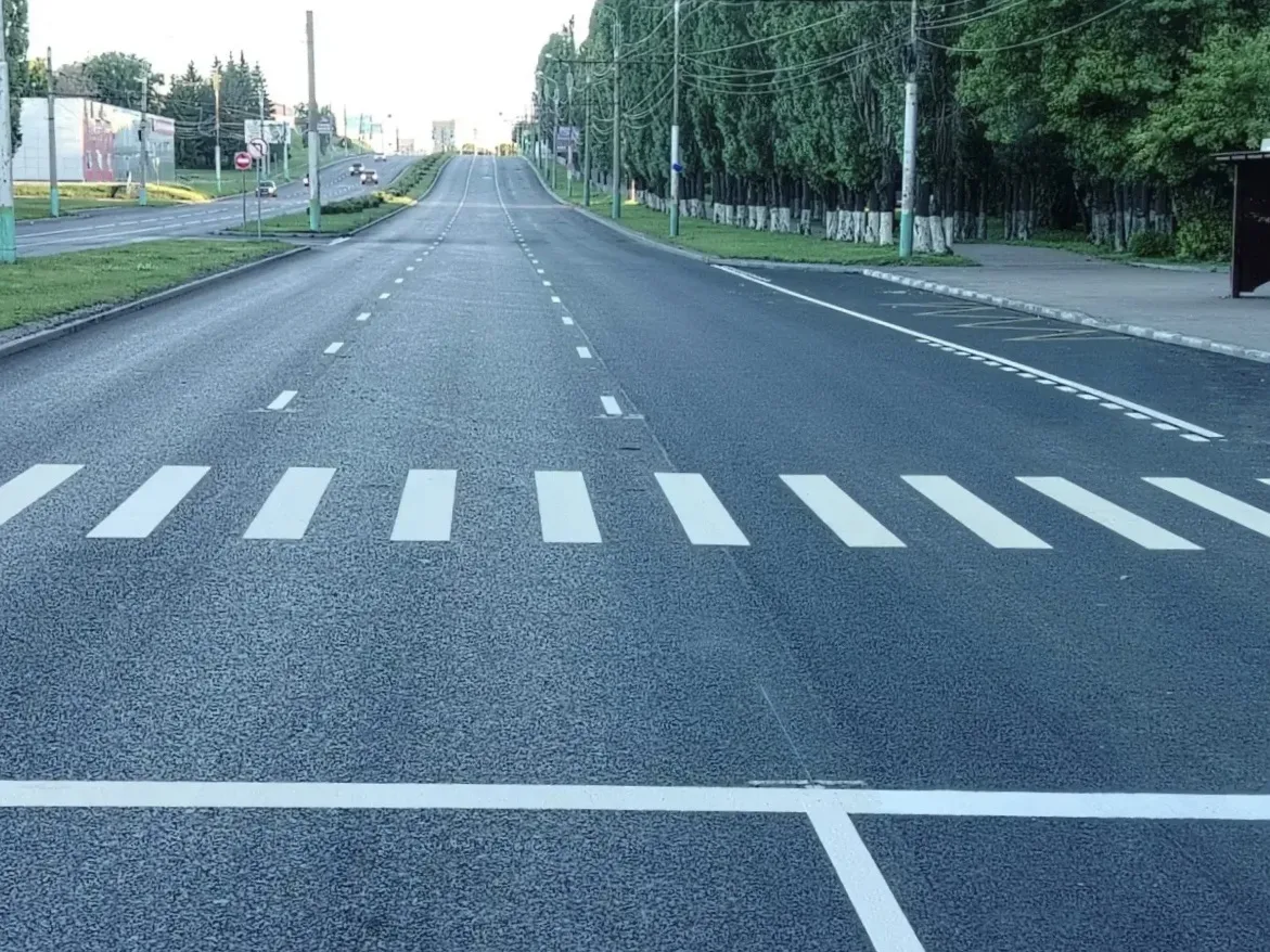 На улице 8 Марта нанесли разметку. Это финальный шаг для сдачи объекта в эксплуатацию.

В целом по г