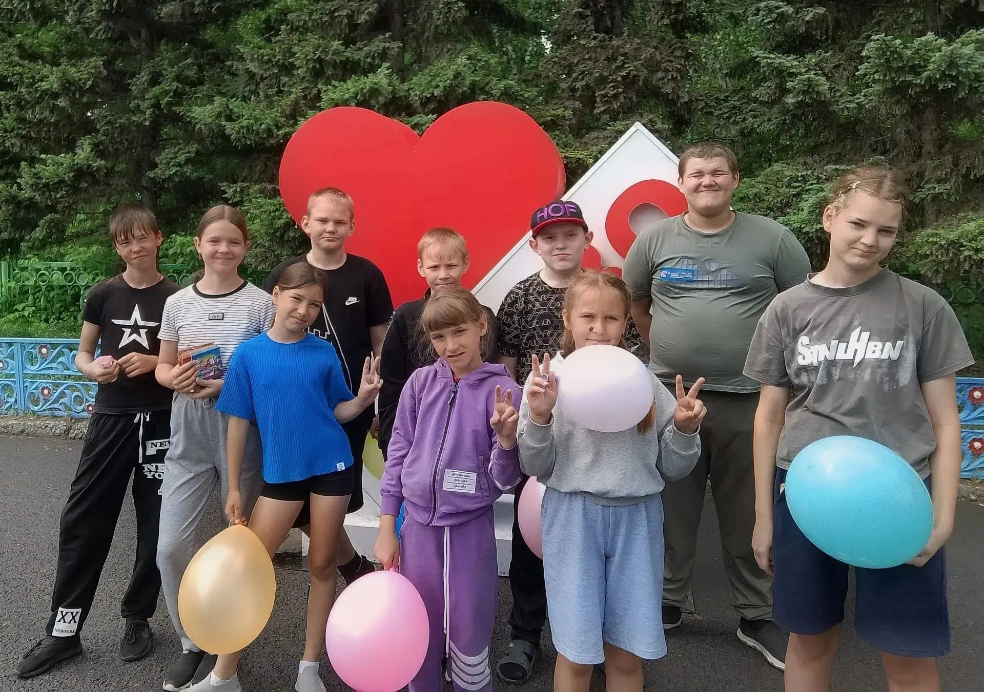 «Активное лето – детям Алтая»: праздник дружбы, спорта и творчества🌞

🥳Лето — пора активного отдых