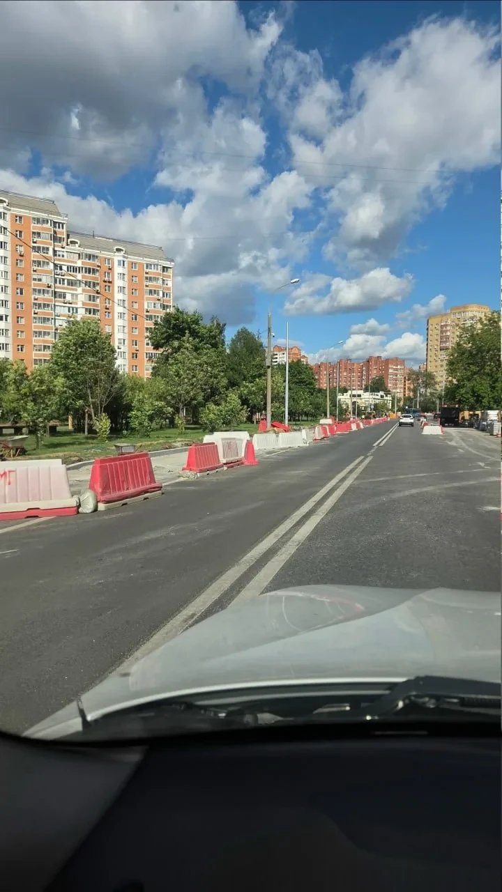⚒️ В Выхино-Жулебино на дорогах началось благоустройство 

Сосед рассказал, что на Саранской началос