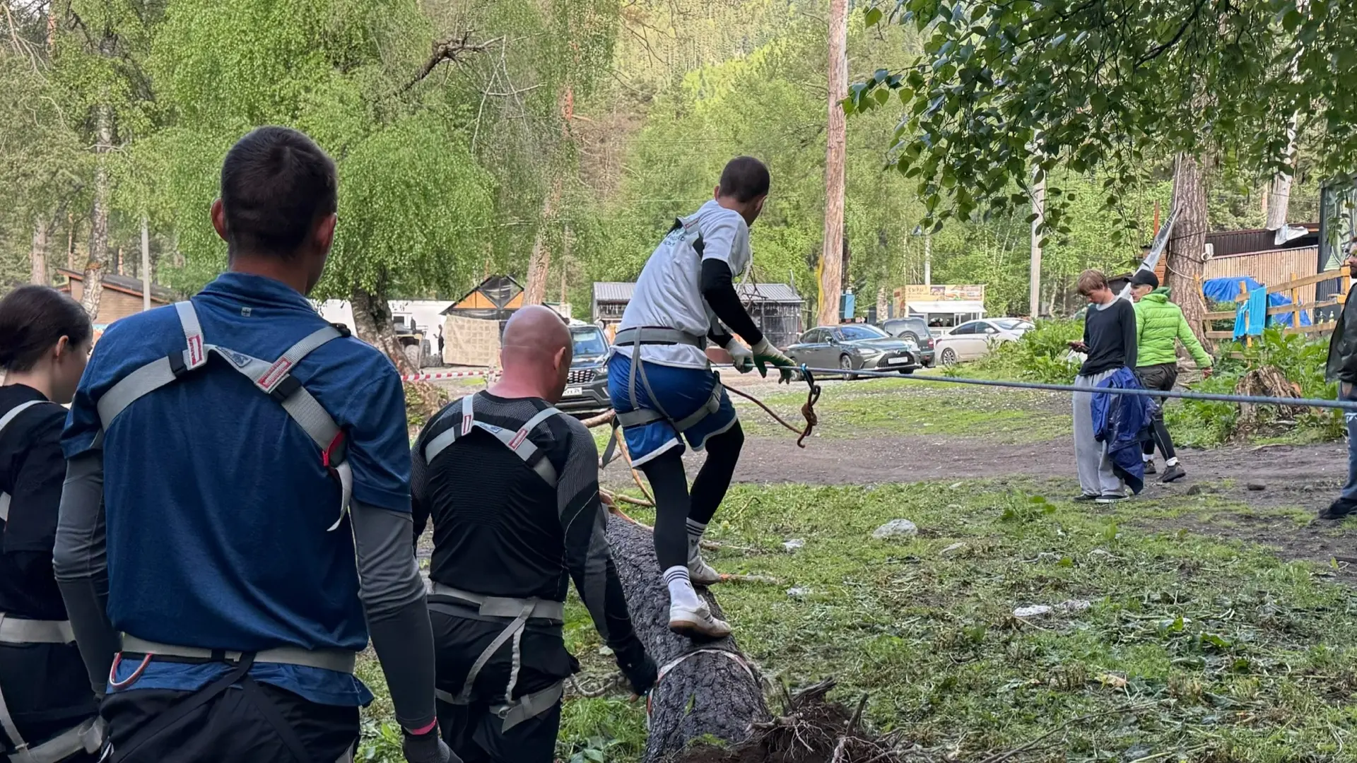 Полоса препятствий

«Вахта Памяти-2026» продолжает испытывать команды на прочность. Сегодня наша ком
