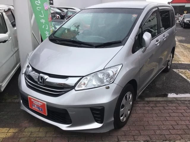 Honda Freed 2014-2016
Двигатель 1.5 л
Мощность 118 л.с.
Бензин
2WD

Со всеми расходами(таможенные сб