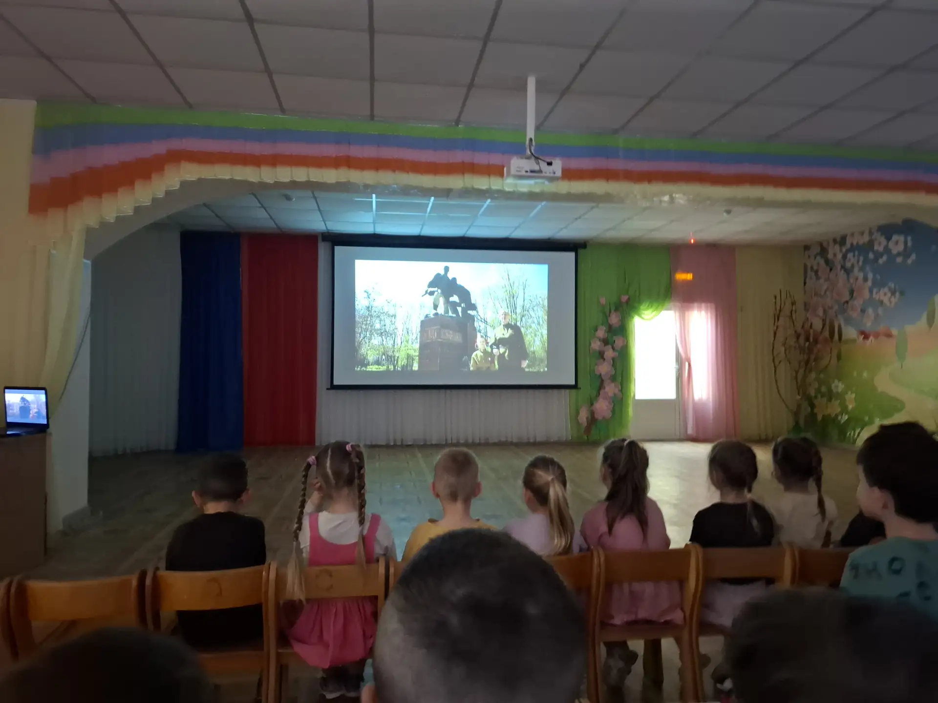 13 апреля – День освобождения Симферополя.
В нашем дошкольном образовательном учреждении с большим у