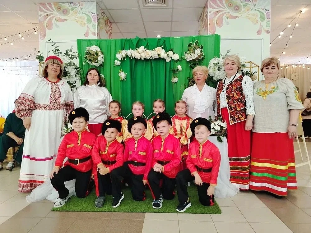 Громко, ярко, по-казачьи!

🎉Фестиваль казачьей и стрелецкой культуры приграничных территорий «Гойда