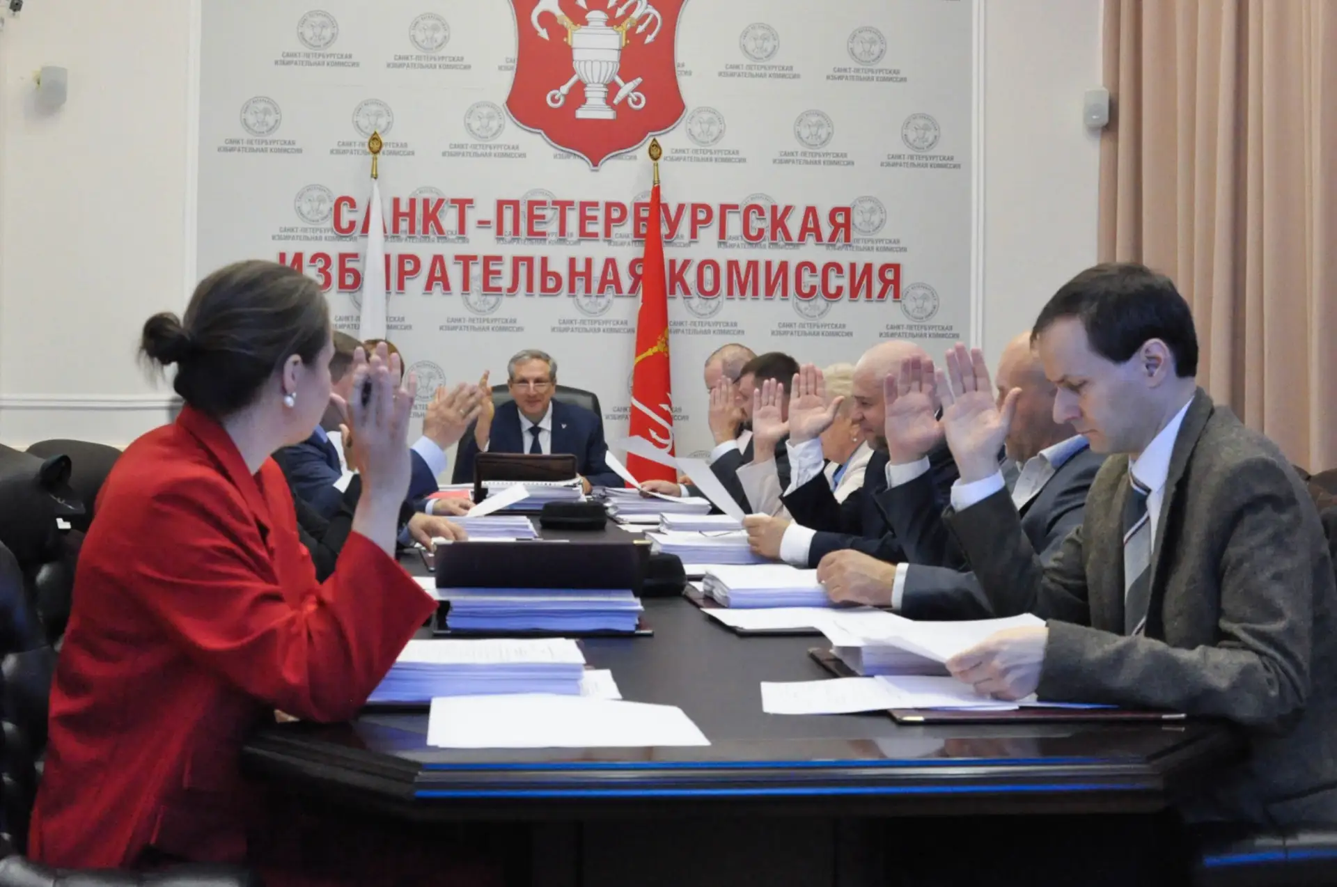 Итоги 171 заседания
Санкт-Петербургской избирательной комиссии
 
📍 Кадры ТИК:
- Назначен членом ТИК