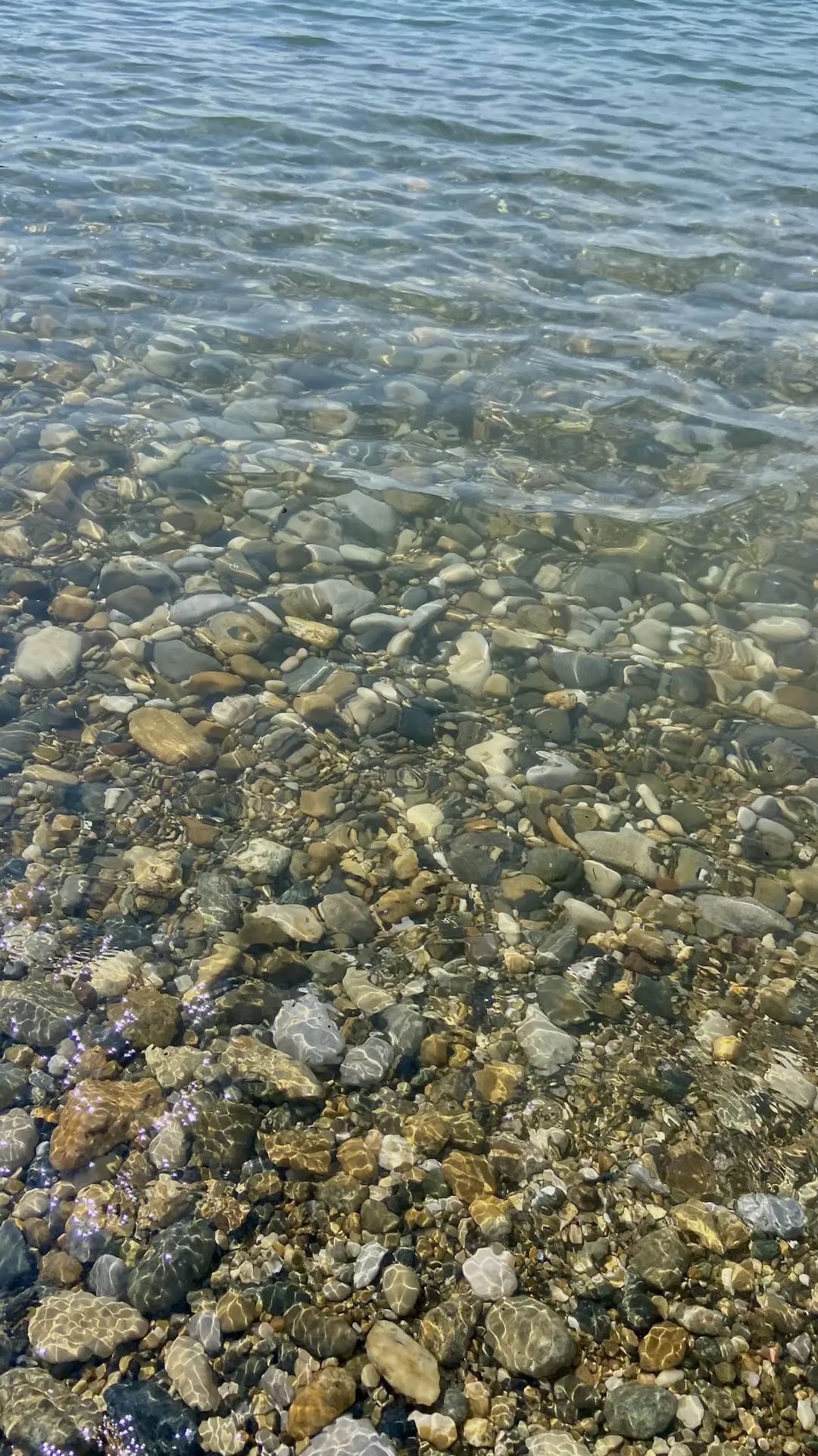 Утреннее море 🌊

Свежий морской бриз ☀️
