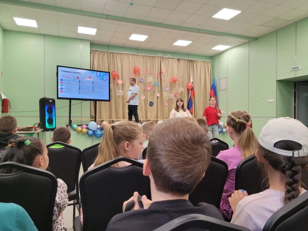 🇷🇺📖ВЕЛИКИЙ И МОГУЧИЙ РУССКИЙ ЯЗЫК!

В преддверии Дня русского языка, который отмечается 6 июня в 