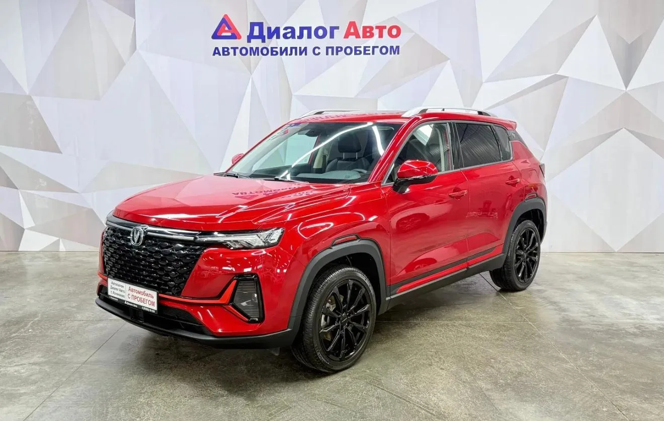 🚙 CHANGAN CS35 PLUS, 2024 ГОД

Практически новый кроссовер с пробегом всего 6 598 км, в богатой ком