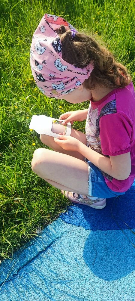 ☀️ Ловим лето в баночки☀!

Сегодня наши ребята из 1-й старшей группы превратились в настоящих волшеб