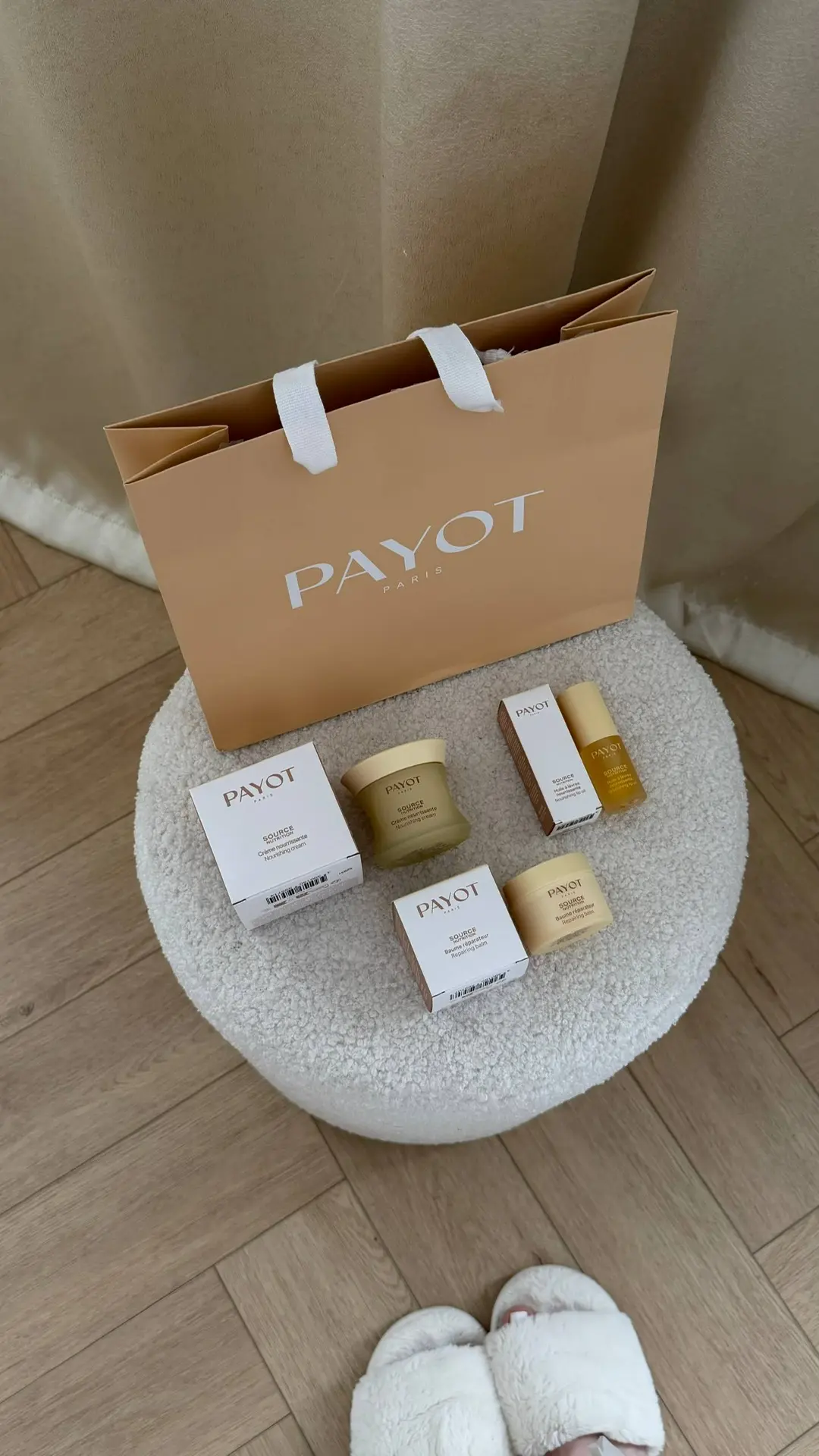 сегодня особенно порадовал payot линейкой source nutrition, все продукты с ароматом меда и нотками б