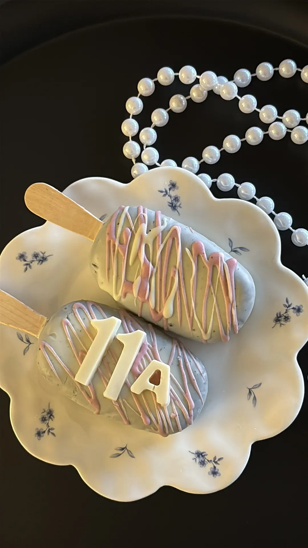 🎀new dessert! 🎀

🤍К заказу доступны невероятные премиум кейк-попс, кей-попс «эскимо» к вашим праз