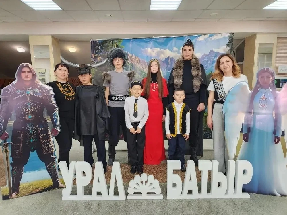 📜 В Башкортостане стартовал Декадник эпоса «Урал батыр»! 🇧🇦

Это знаковое событие проводится во и