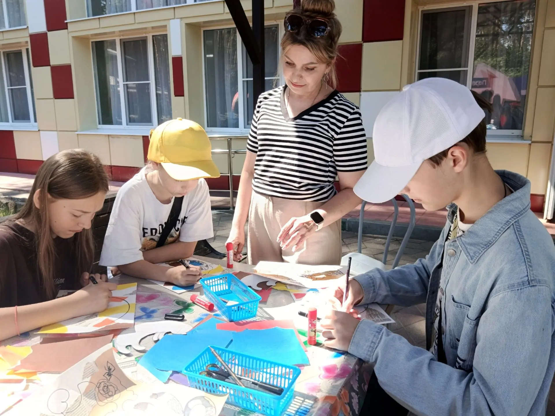Преподаватель Детской художественной школы №1 Бондарь Светлана Николаевна провела мастер-класс "Мурл